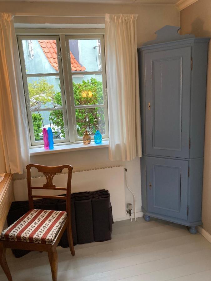 Baghuset Apartment Ебелтофт Екстериор снимка